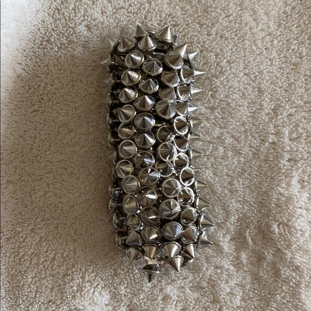 Bebe spikey silver stretchy bracelet!
